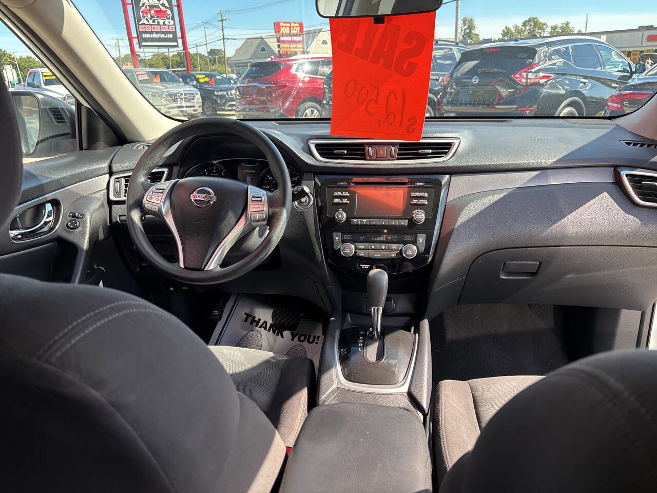 Used 2018 Nissan Rogue SV image 25