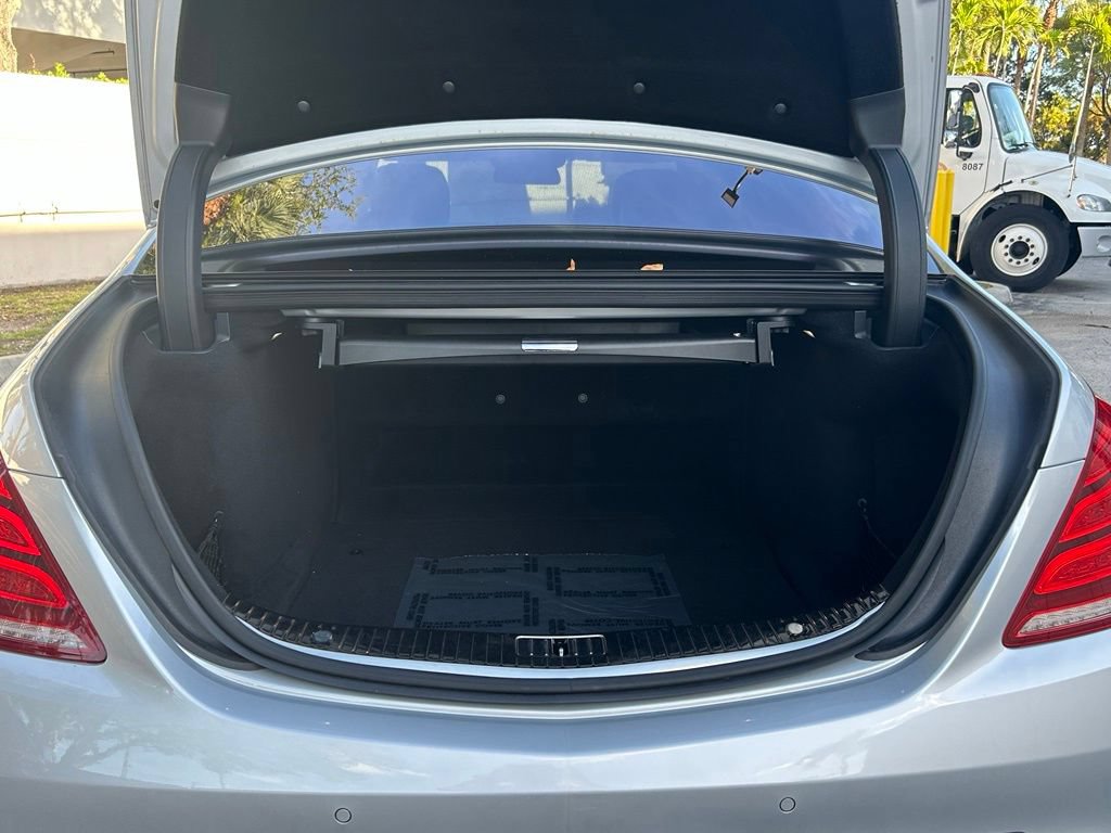 Used 2016 Mercedes-Benz S 550 Sedan image 40