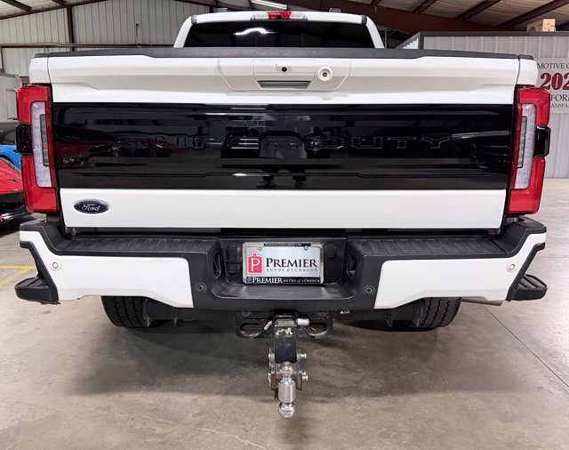 Used 2025 Ford F250 Platinum AWD/4WD image 3