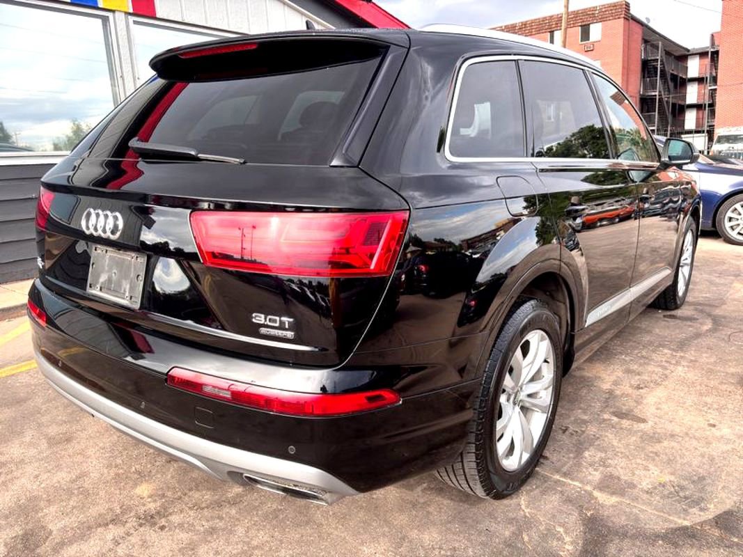 Used 2018 Audi Q7 3.0T Premium Plus image 6