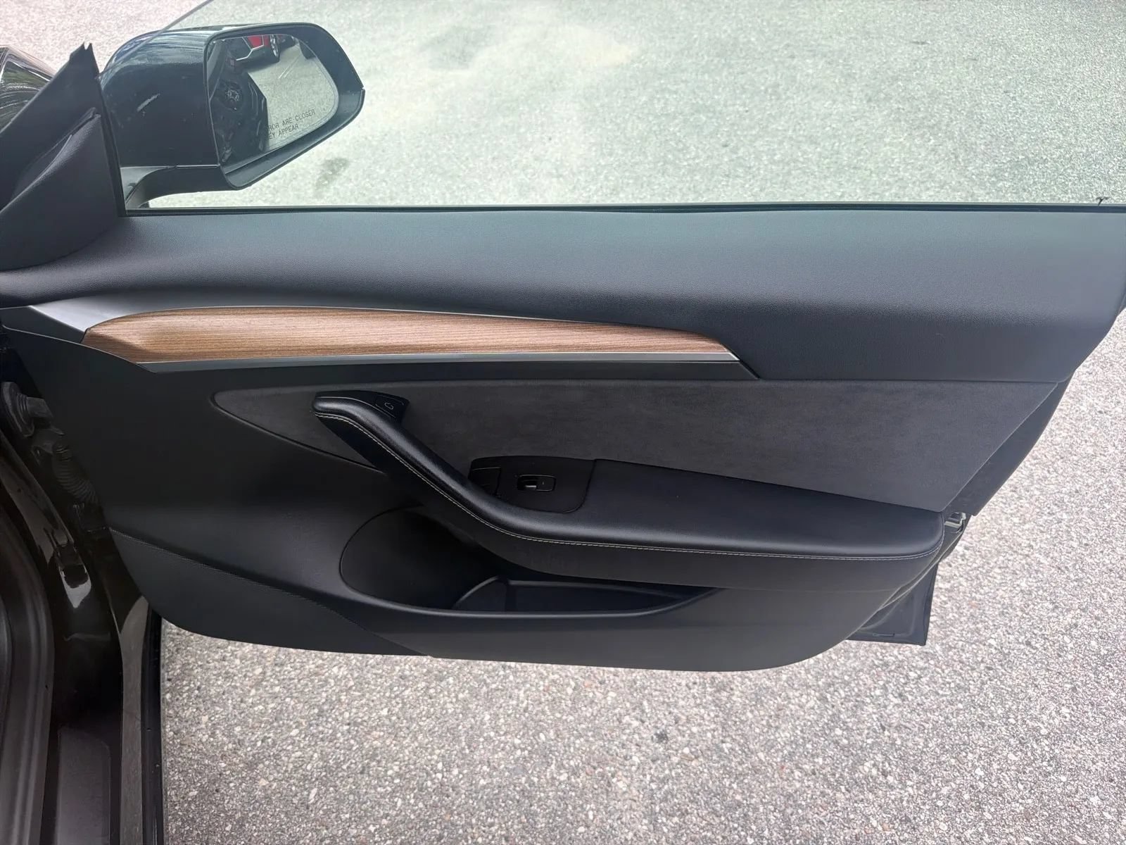 Used 2022 Tesla Model 3 Standard Range RWD image 19