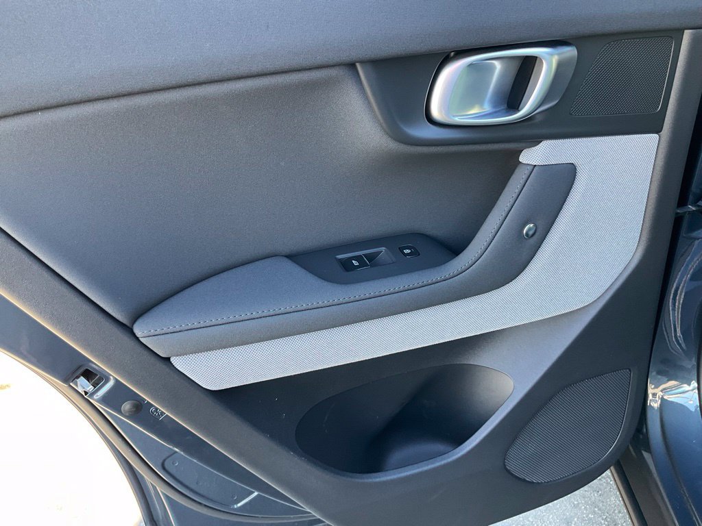 Used 2024 Polestar Polestar 2 AWD/4WD image 38