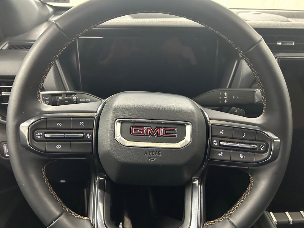 Used 2026 GMC Terrain AT4 w/ LPO, Floor Liner Package AWD/4WD image 18