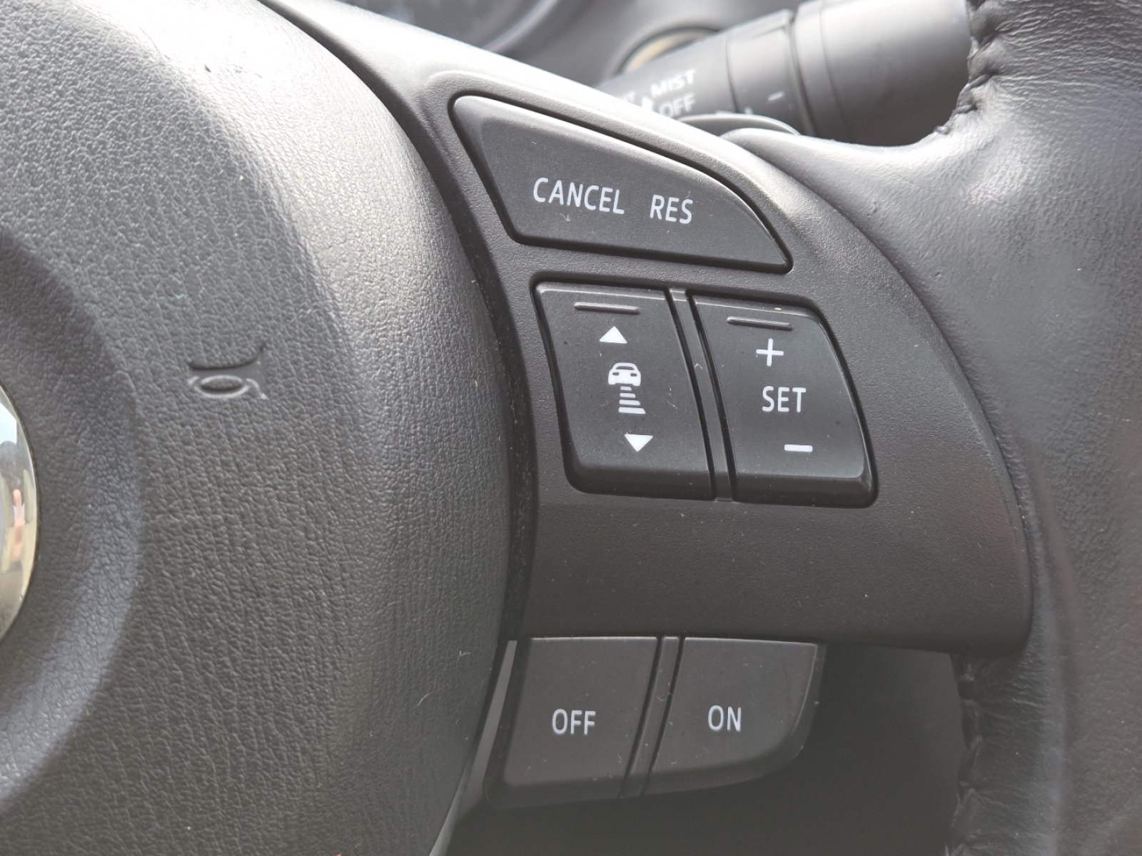 Used 2014 MAZDA MAZDA6 Grand Touring w/ GT Technology Package FWD image 9