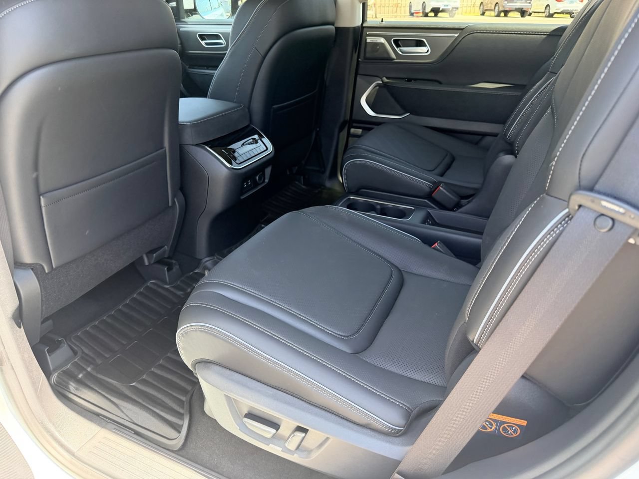 New 2027 INFINITI QX80 Luxe w/ Cargo Package AWD/4WD image 13