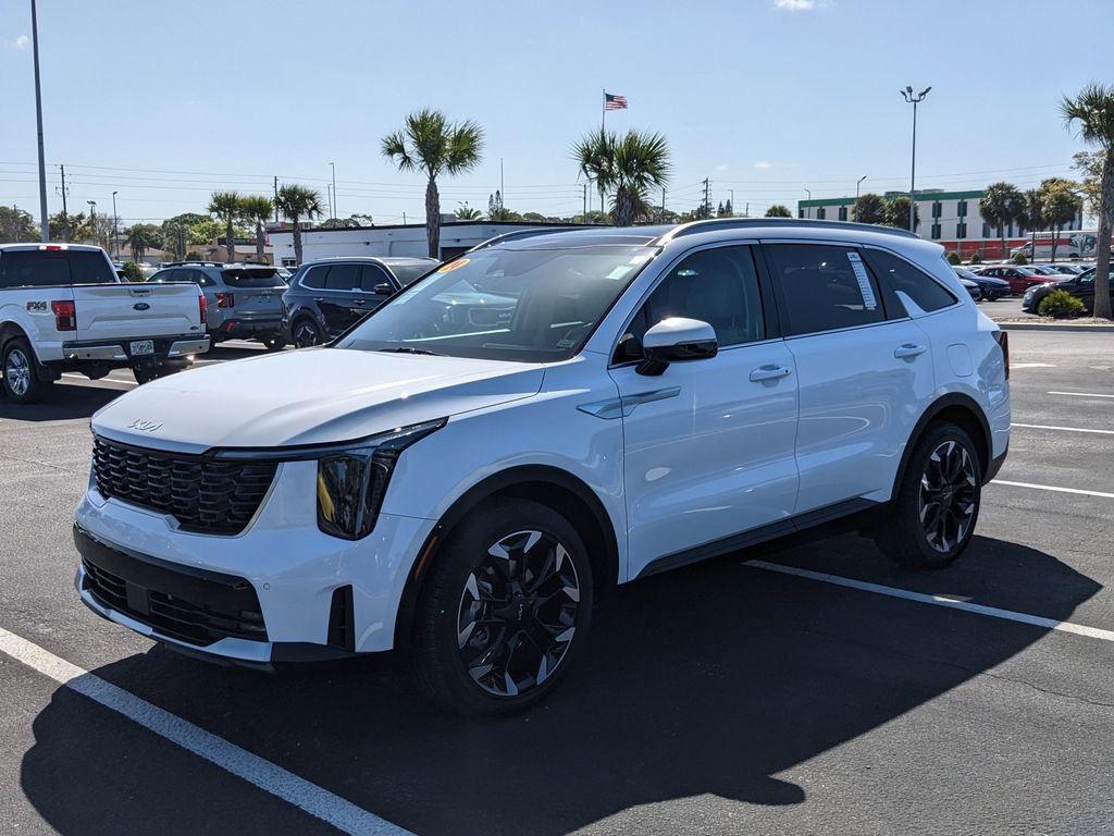 Certified 2024 Kia Sorento EX w/ Panoramic Sunroof Package image 4