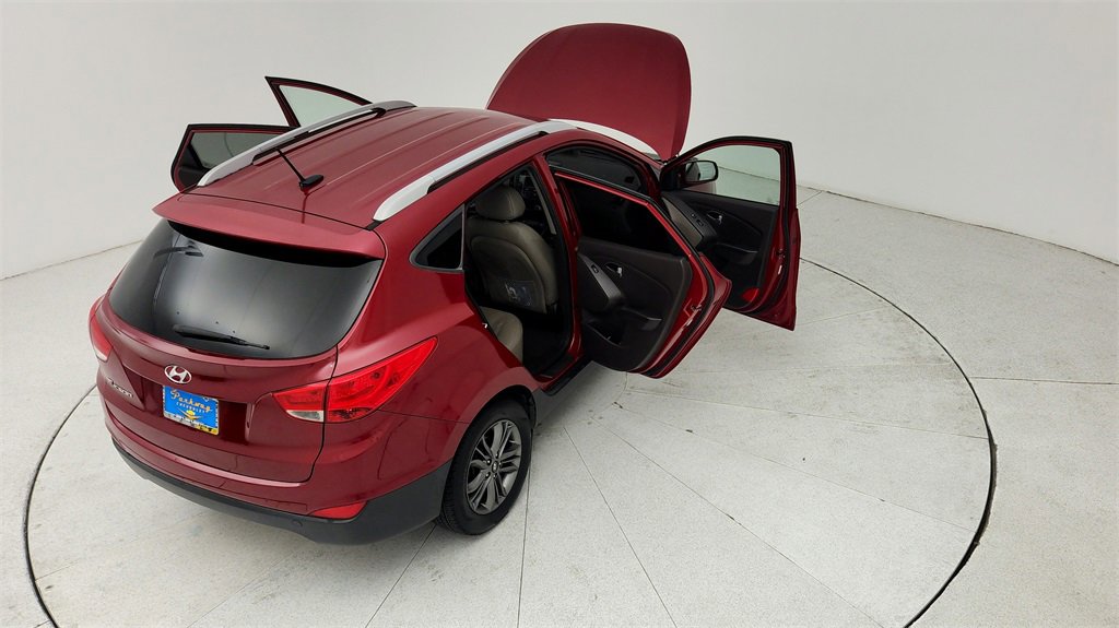 Used 2015 Hyundai Tucson SE image 42