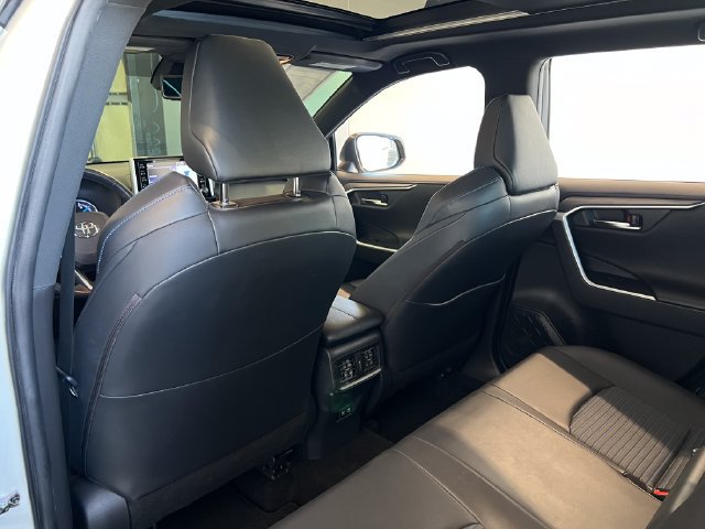 Used 2019 Toyota RAV4 XSE AWD/4WD image 29