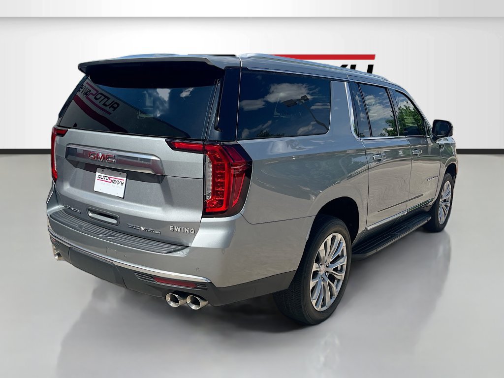 Used 2024 GMC Yukon XL Denali AWD/4WD image 7