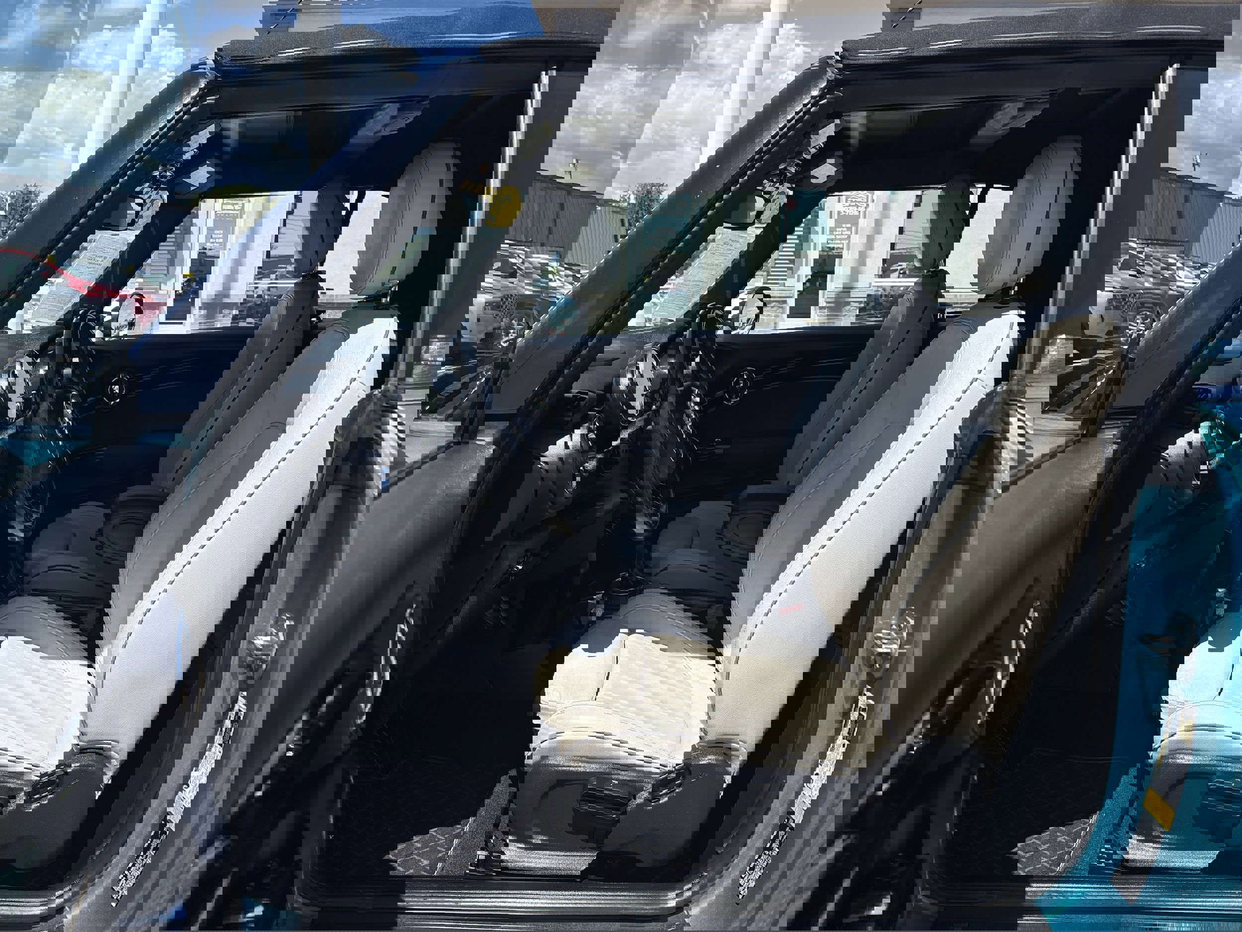 Used 2016 MINI Cooper S image 23