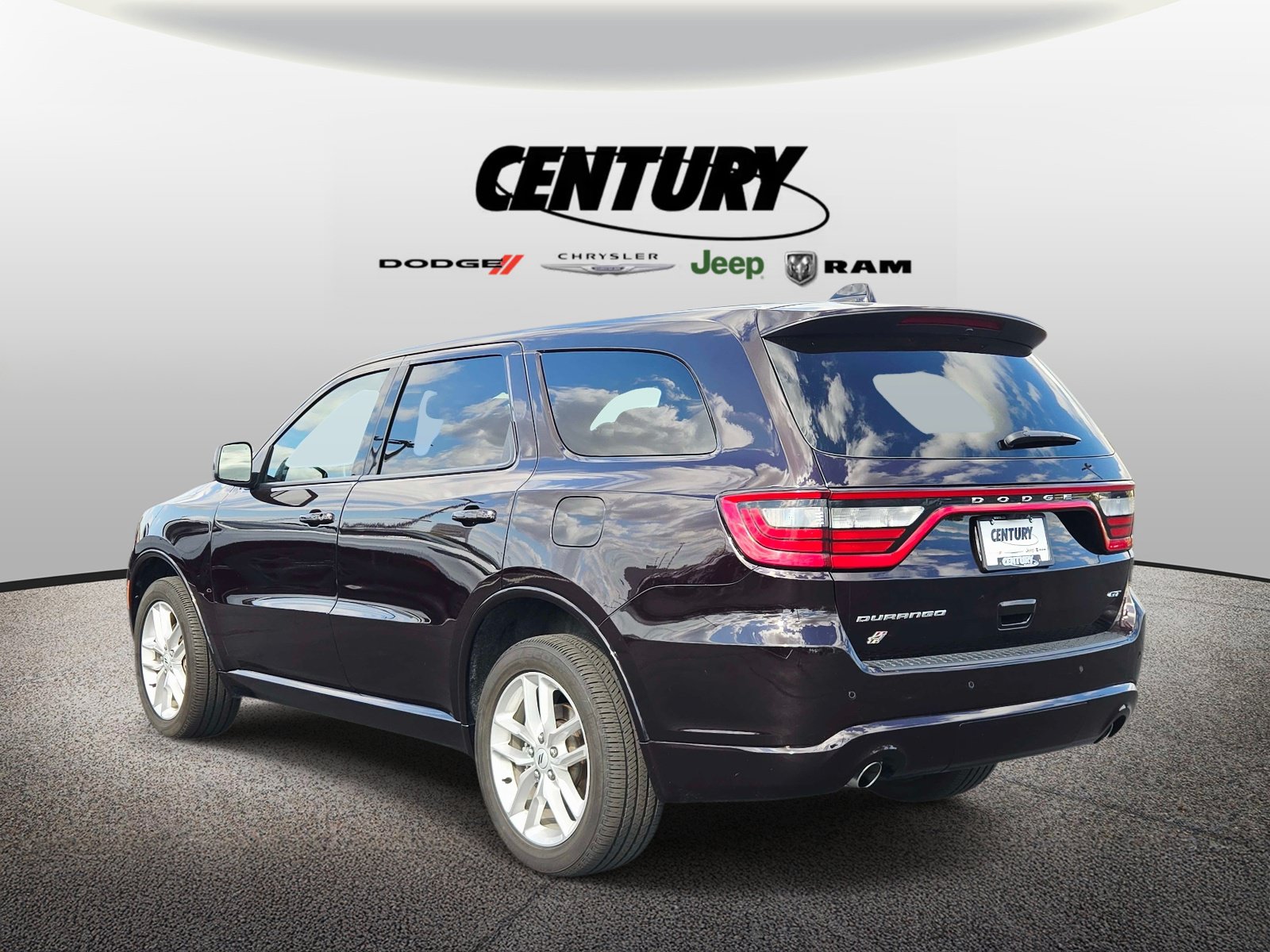 Used 2025 Dodge Durango GT AWD/4WD image 6