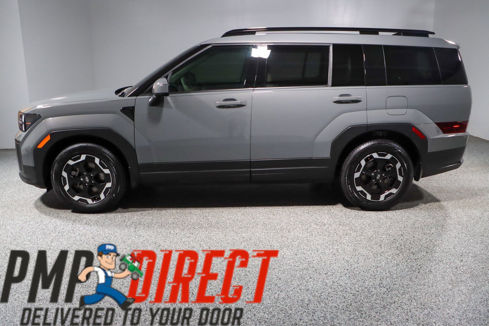 Used 2025 Hyundai Santa Fe SEL FWD image 10