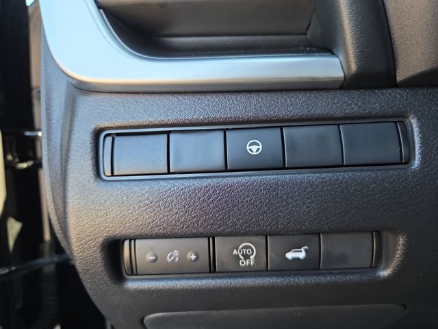 Used 2024 Nissan Rogue SV AWD/4WD image 24