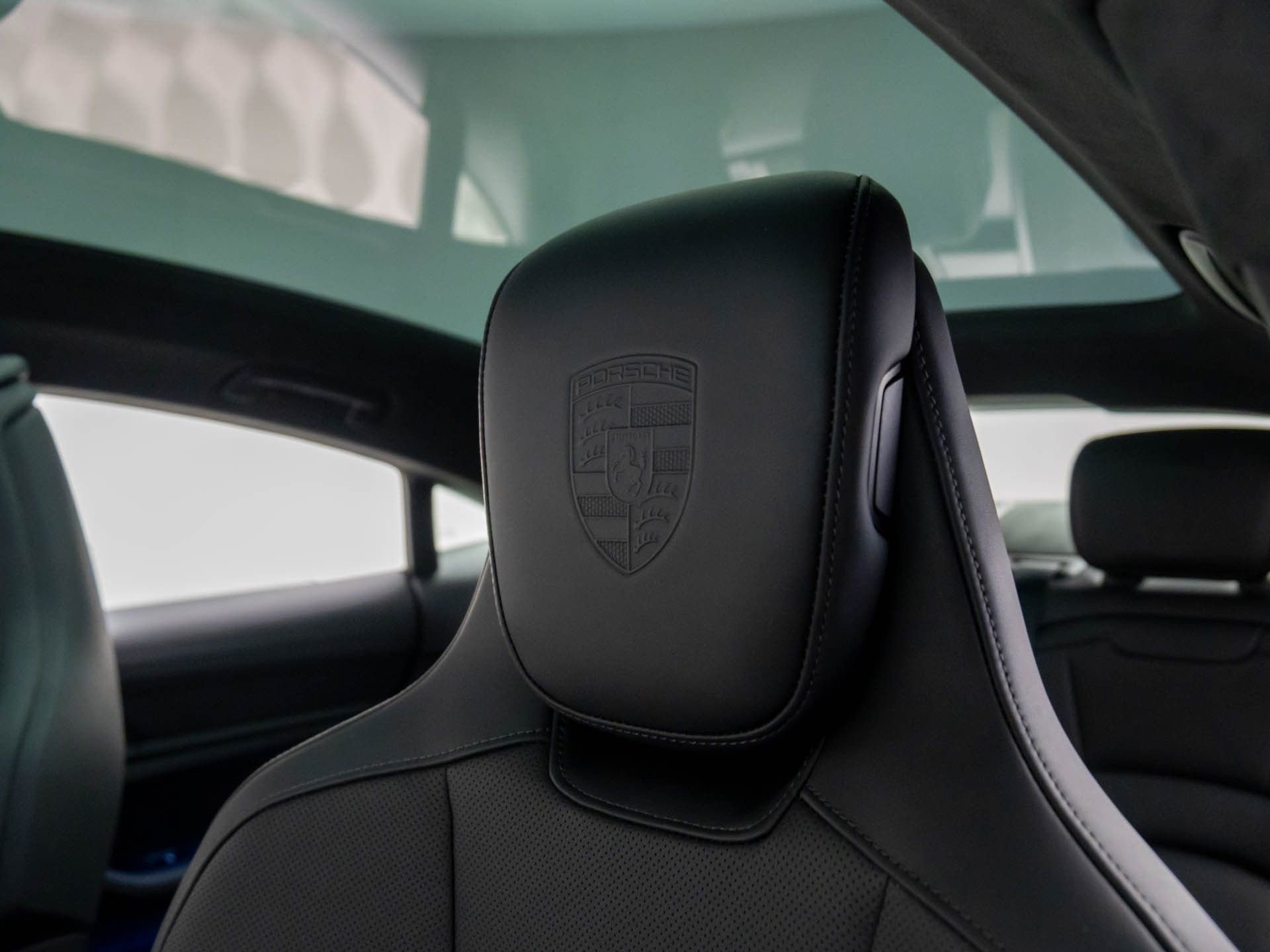 New 2026 Porsche Taycan GTS AWD/4WD image 18