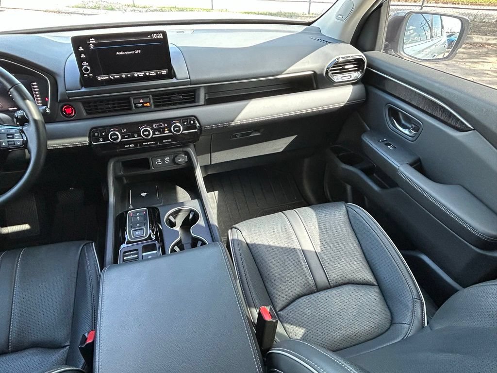 Used 2024 Honda Pilot Elite image 6