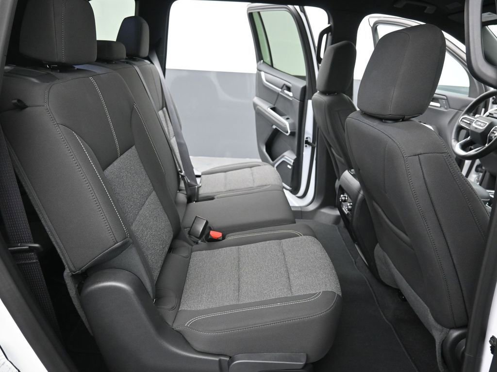 Used 2025 GMC Acadia Elevation image 23