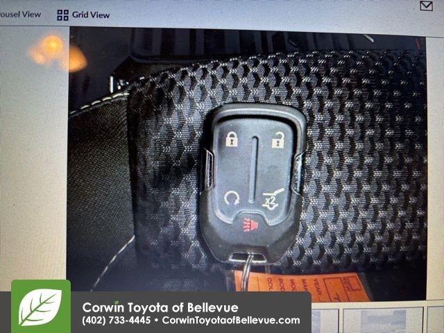 Used 2023 GMC Acadia SLE w/ Driver Convenience Package AWD/4WD image 6