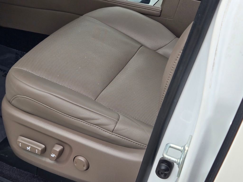 Used 2020 Lexus GX 460 Premium AWD/4WD image 35