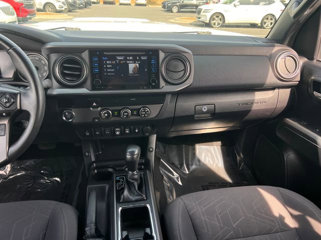 Used 2019 Toyota Tacoma TRD Sport w/ Technology Package RWD image 15