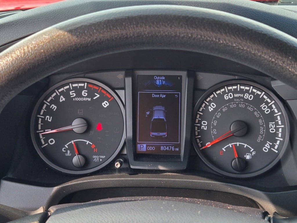 Used 2020 Toyota Tacoma SR AWD/4WD image 31
