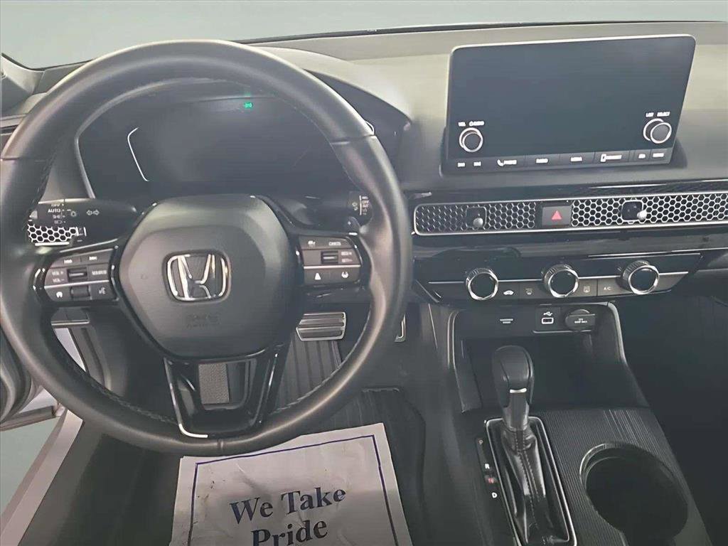 Used 2023 Honda Civic Sport image 10