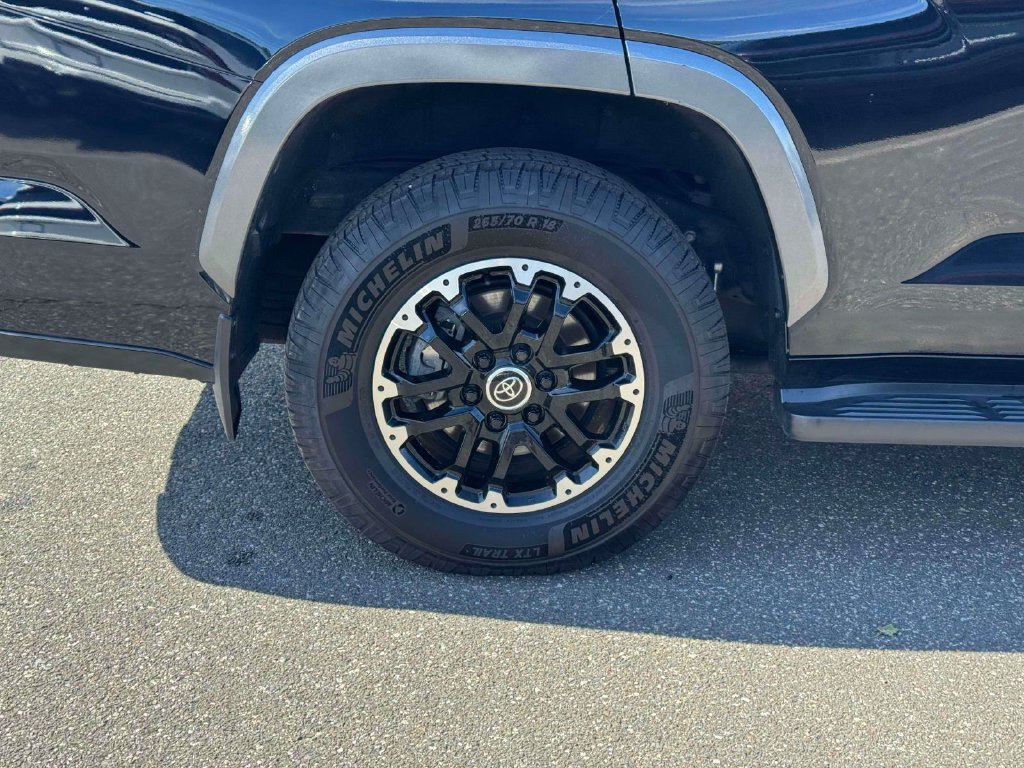 Used 2023 Toyota Sequoia Limited w/ TRD Off-Road Package AWD/4WD image 10