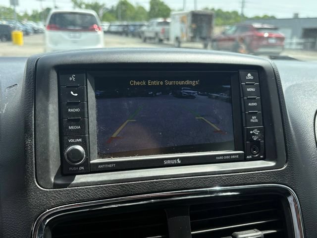 Used 2020 Dodge Grand Caravan SE FWD image 5