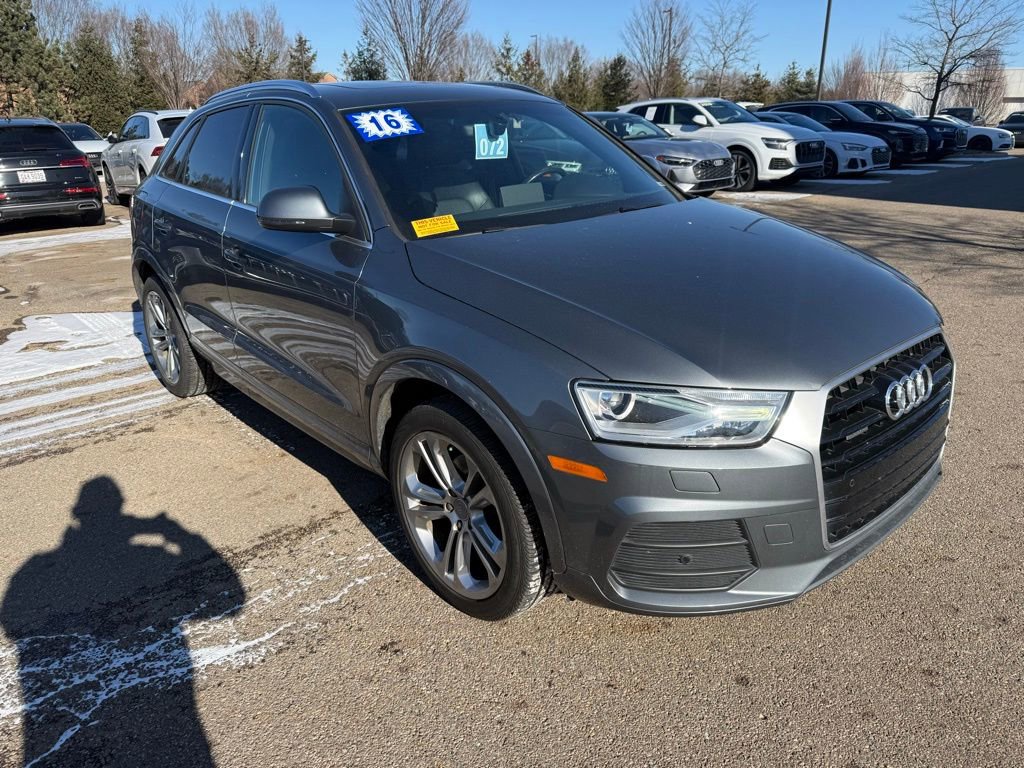Used 2016 Audi Q3 2.0T Premium Plus w/ Technology Package image 3