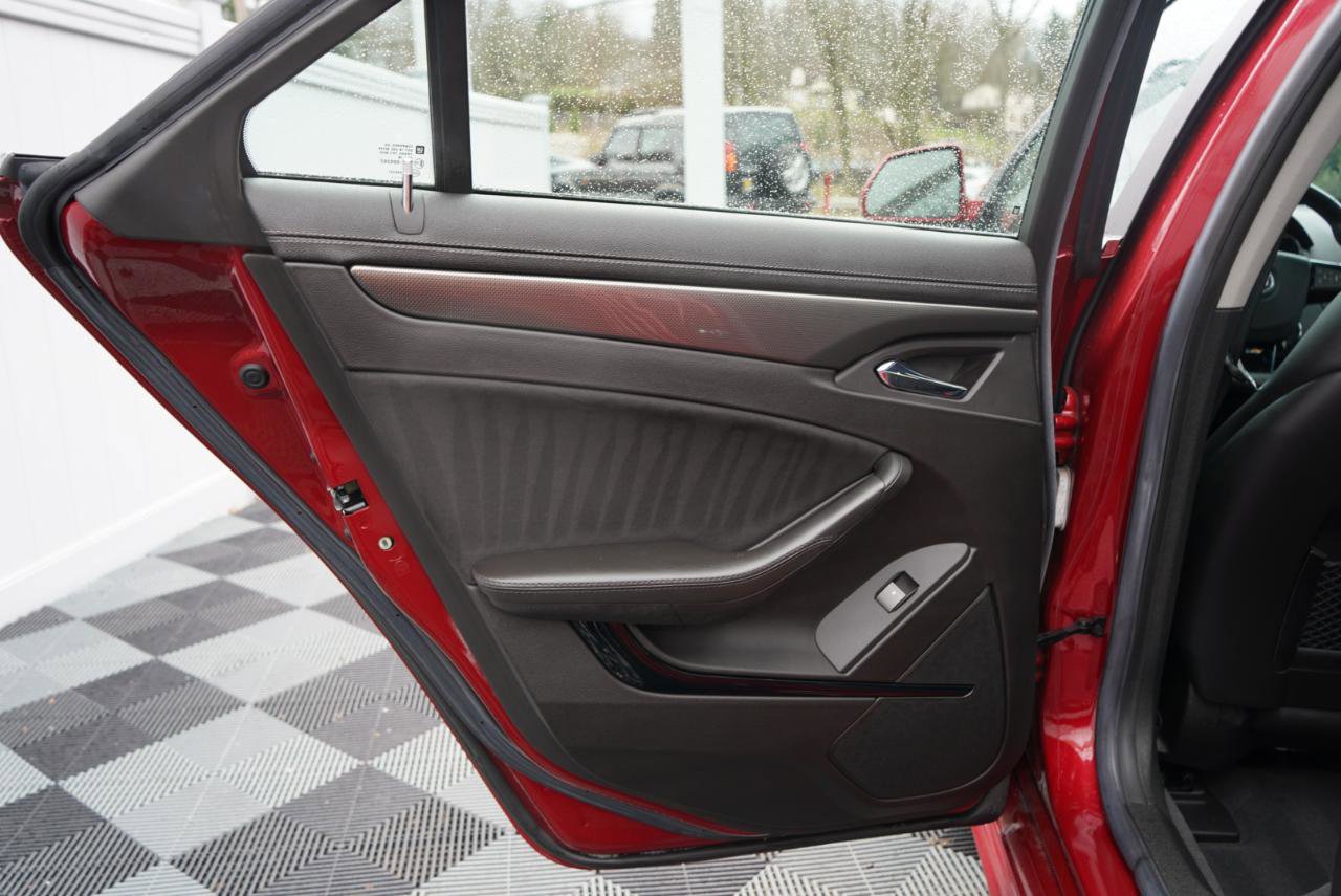 Used 2009 Cadillac CTS V image 37