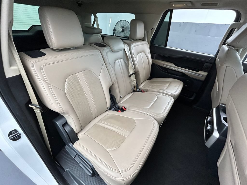 Used 2024 Ford Expedition Max Limited RWD image 18