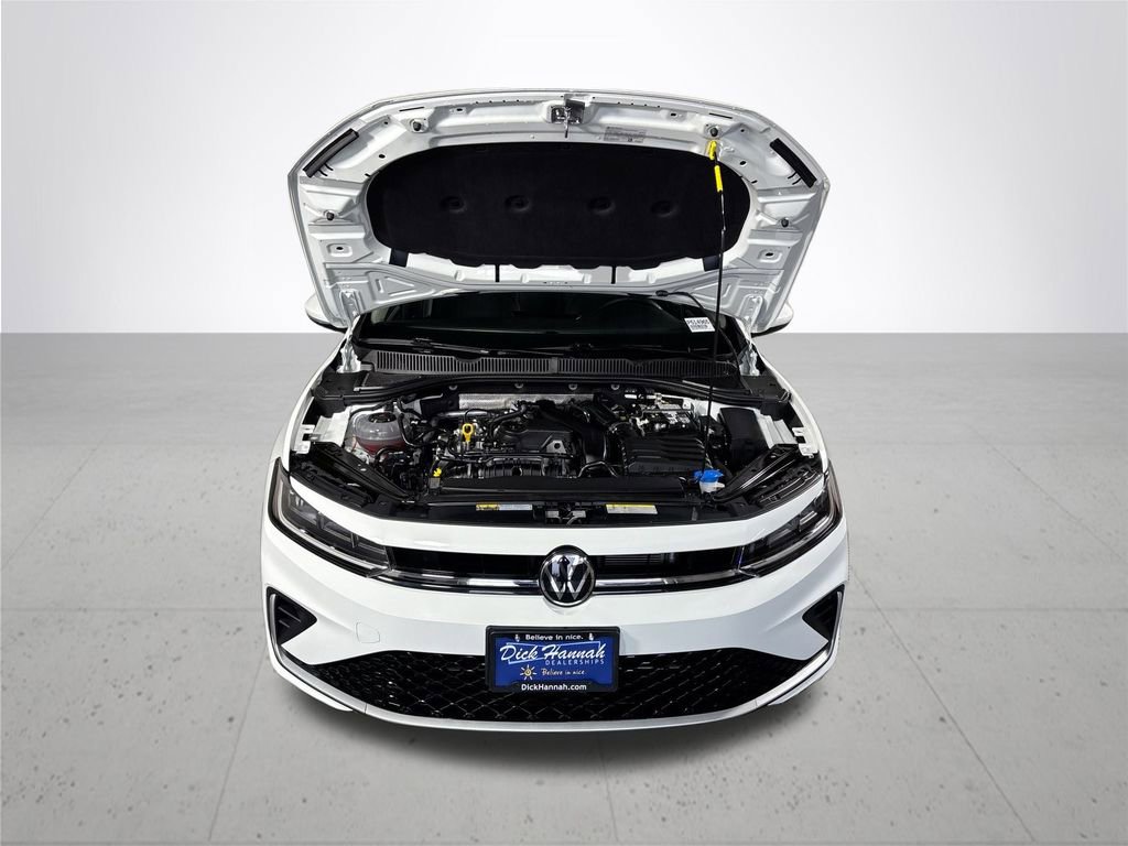 Used 2025 Volkswagen Jetta S image 21