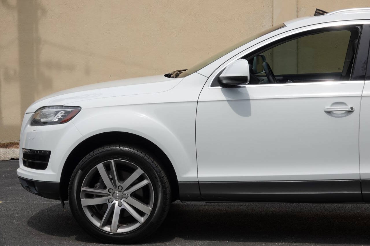 Used 2013 Audi Q7 3.0T Premium Plus w/ Premium Plus Pkg AWD/4WD image 12