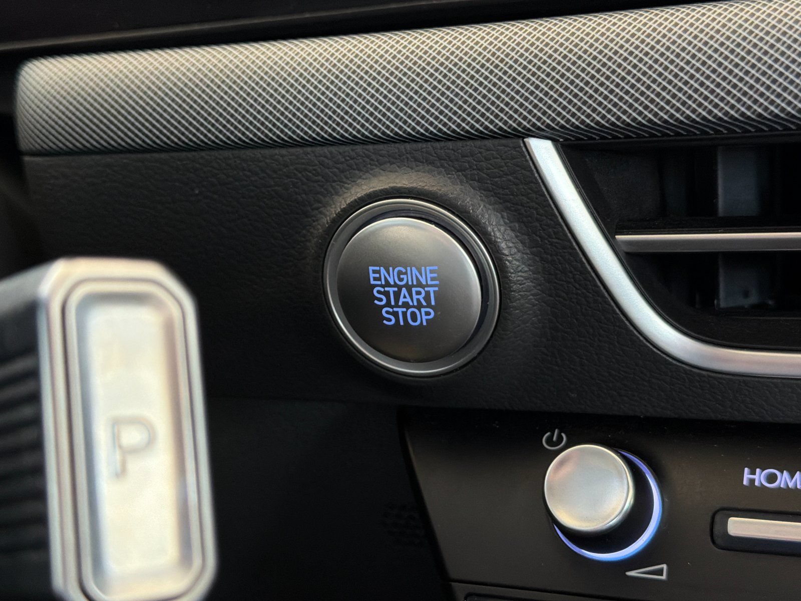 Used 2025 Hyundai Sonata SEL FWD image 19