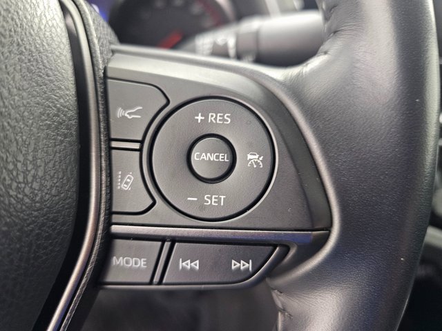 Used 2021 Toyota Camry XSE image 10