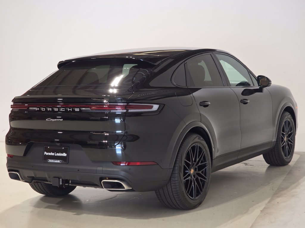 New 2026 Porsche Cayenne Coupe AWD/4WD image 9