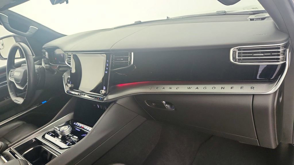 Used 2022 Jeep Grand Wagoneer Series II image 70