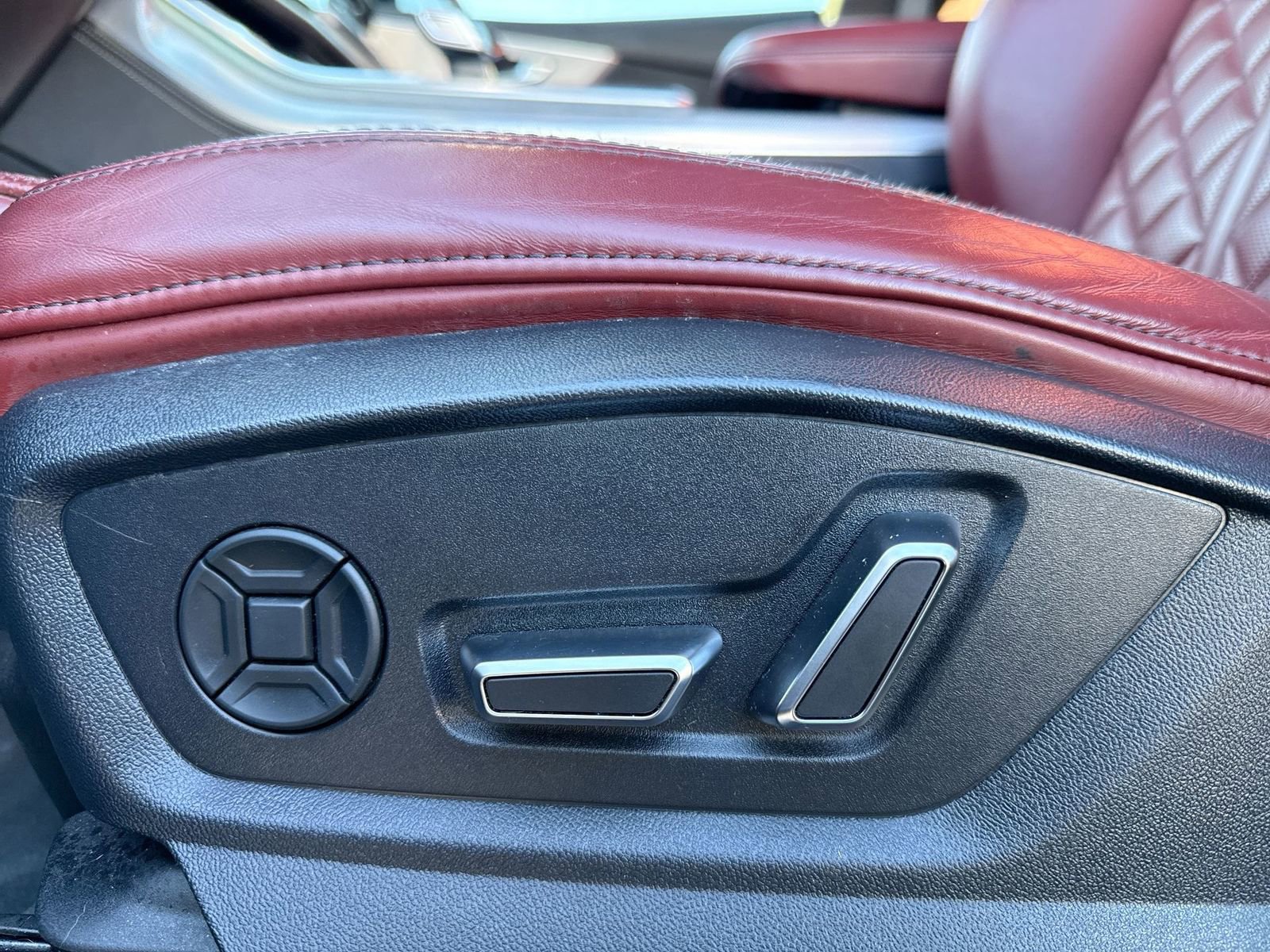 Used 2021 Audi SQ8 Prestige w/ Prestige Package image 14