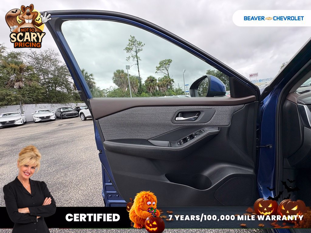Used 2023 Nissan Rogue SV AWD/4WD image 35