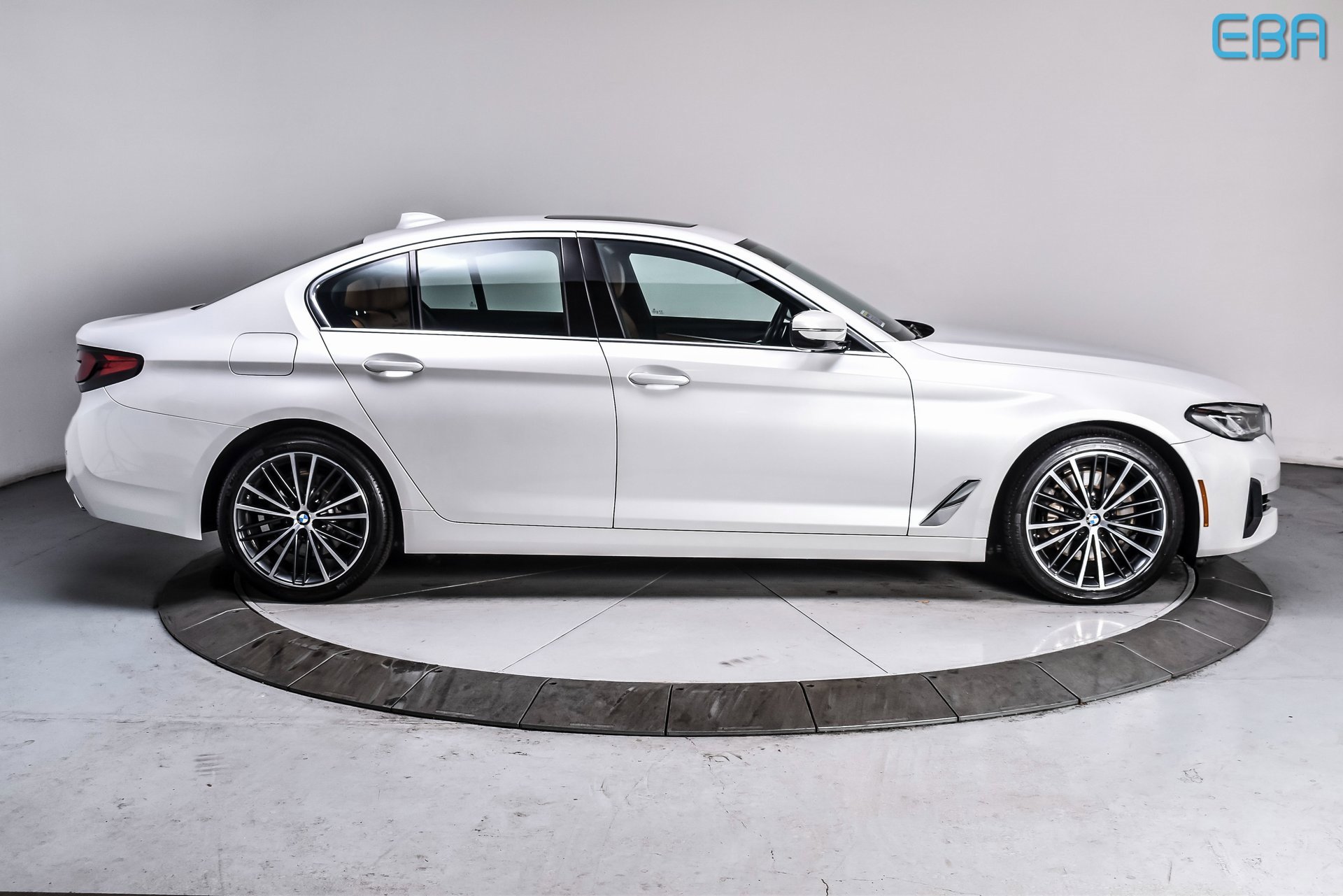 Used 2022 BMW 530i xDrive 530i xDrive w/ Convenience Package image 7