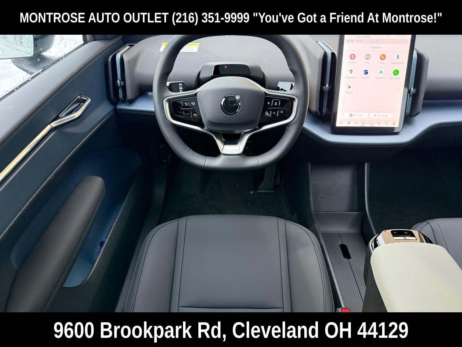 New 2026 Volvo EX30 Cross Country Ultra image 25