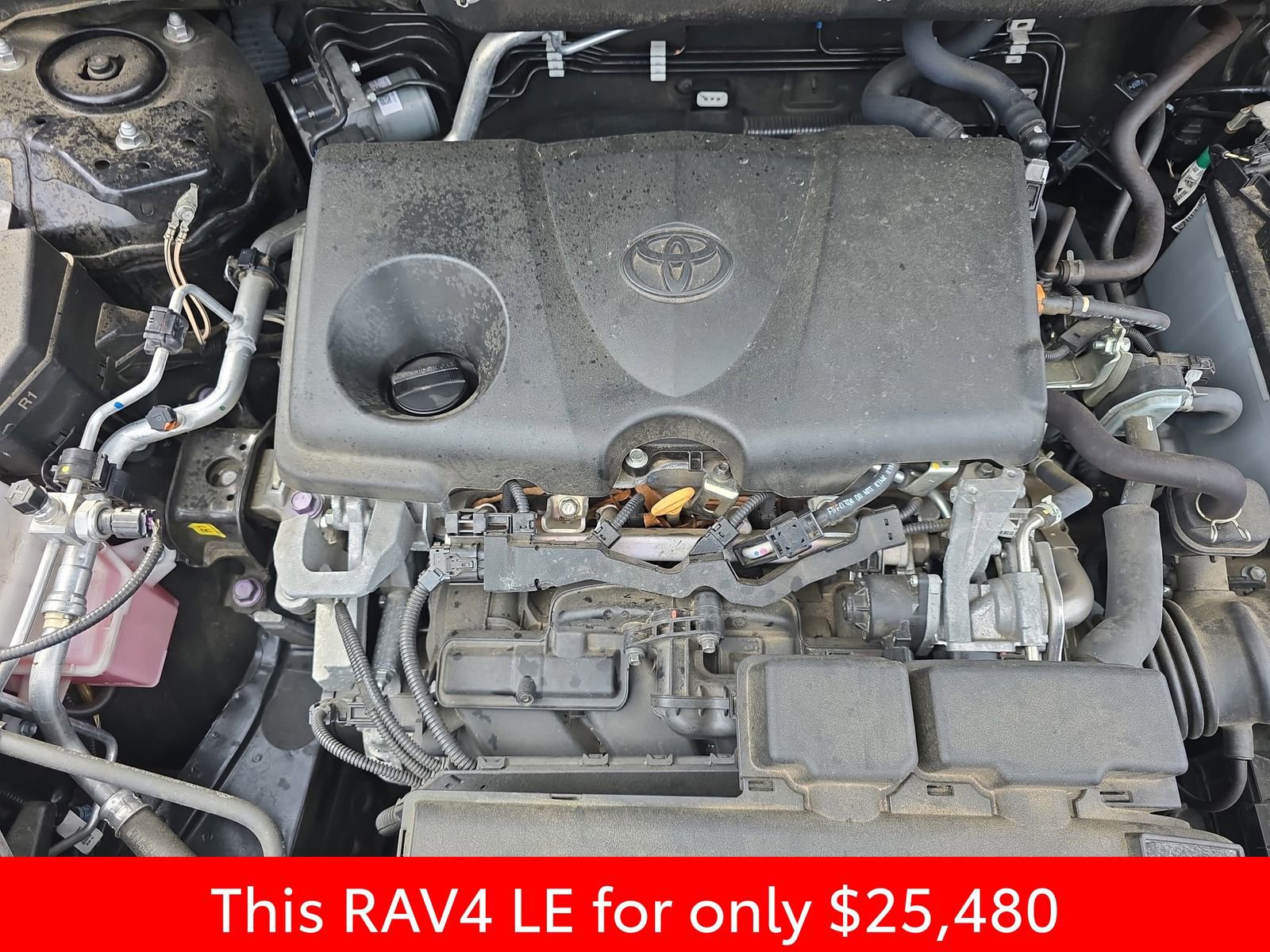 Used 2021 Toyota RAV4 LE image 36