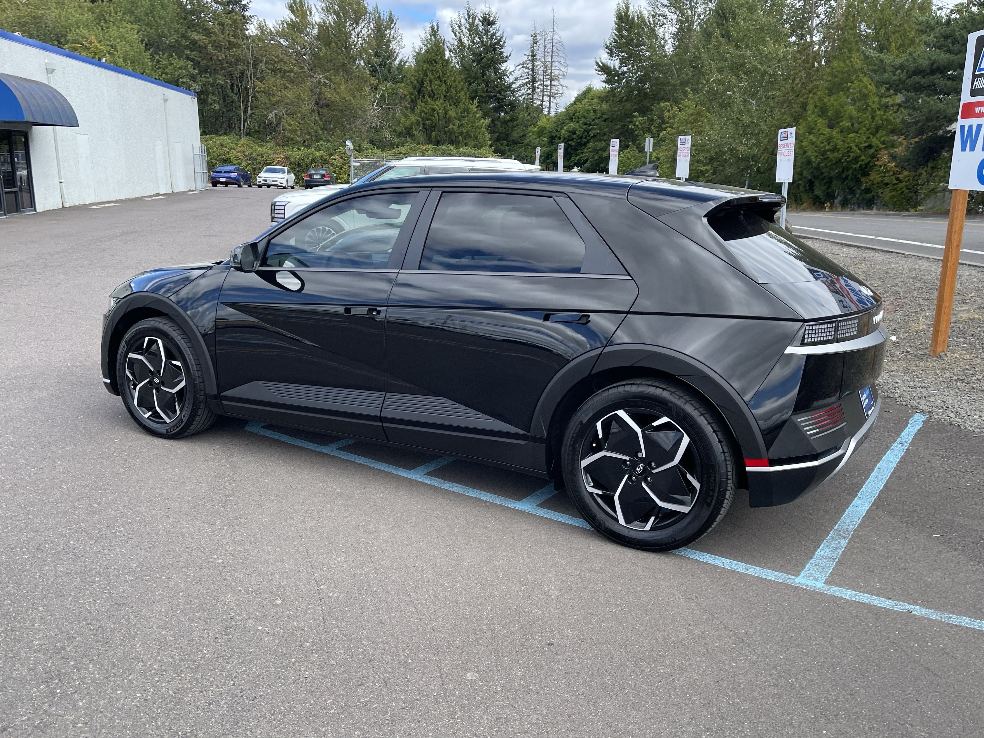 Certified 2024 Hyundai Ioniq 5 SEL RWD image 3