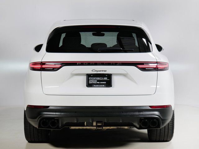 Certified 2023 Porsche Cayenne Platinum Edition image 10