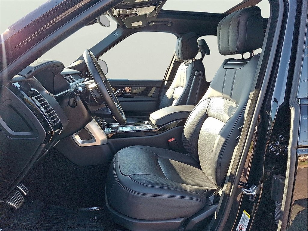 Used 2021 Land Rover Range Rover Westminster Edition image 14