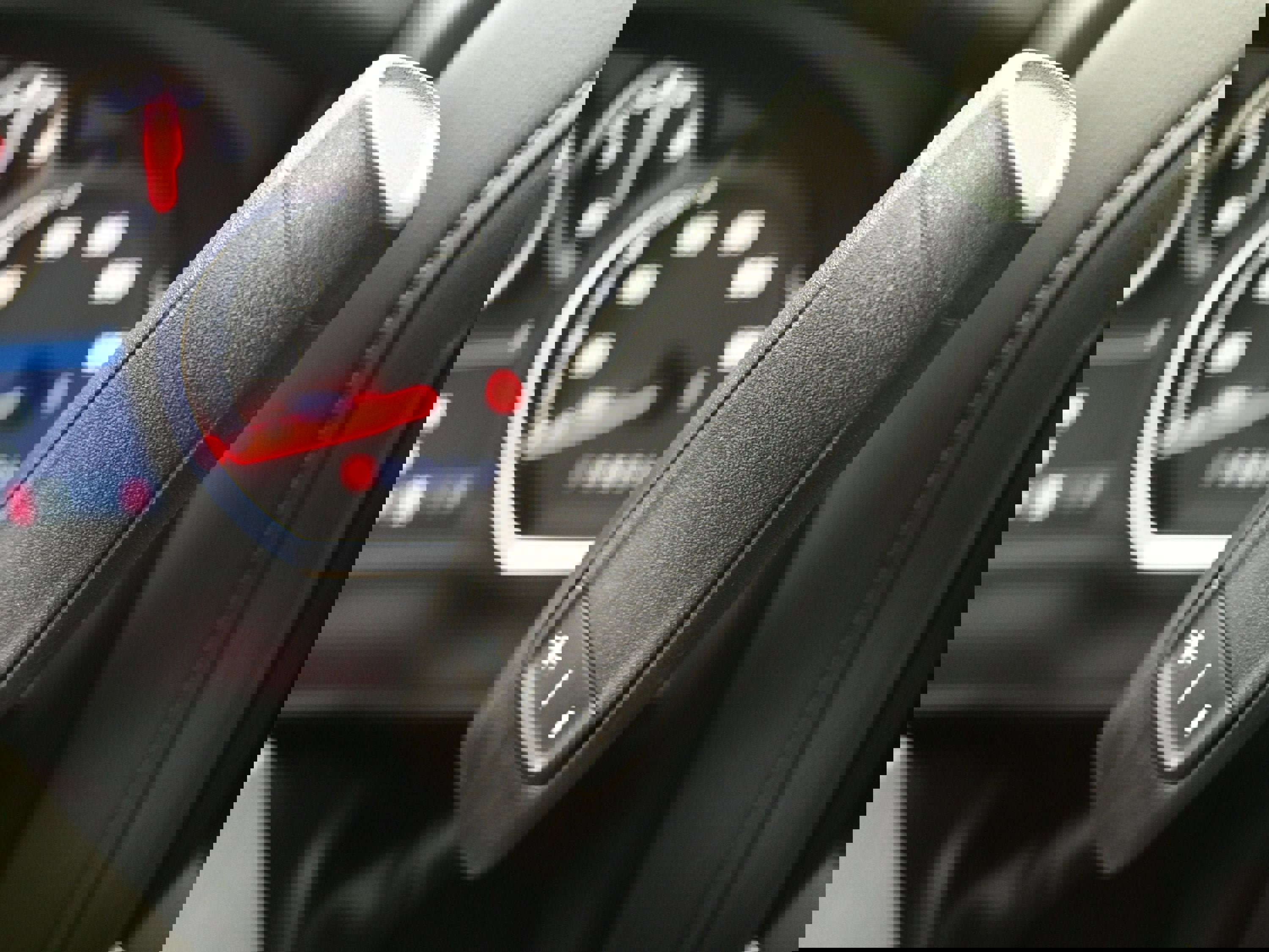 Used 2022 Chevrolet Silverado 1500 LT image 17