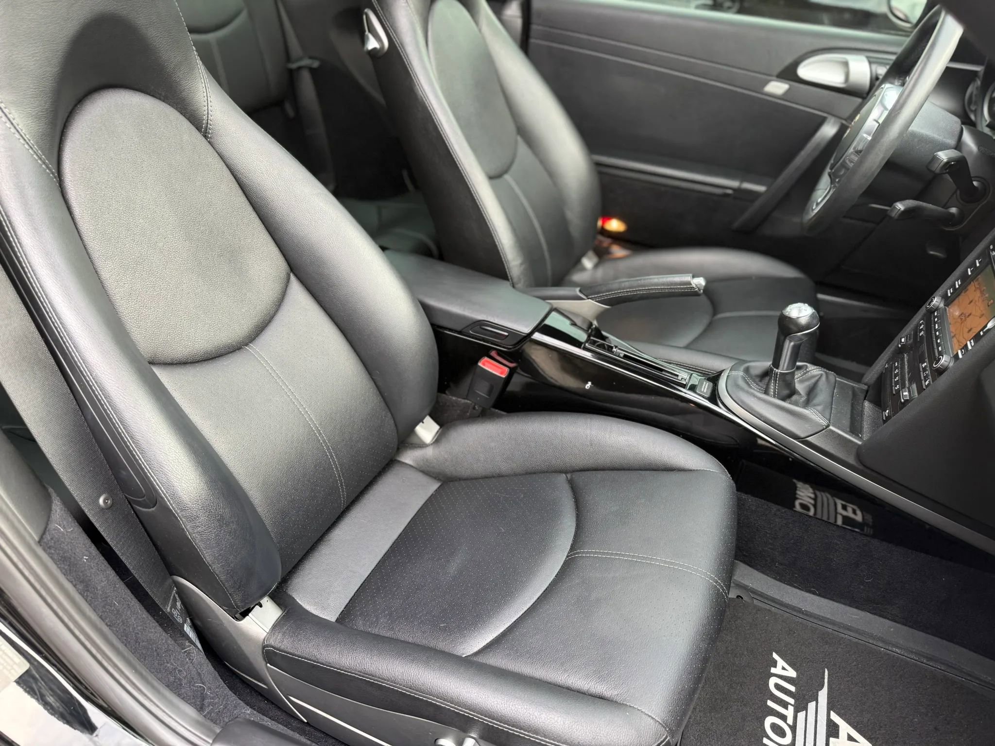 Used 2012 Porsche 911 Carrera Black Edition RWD image 37
