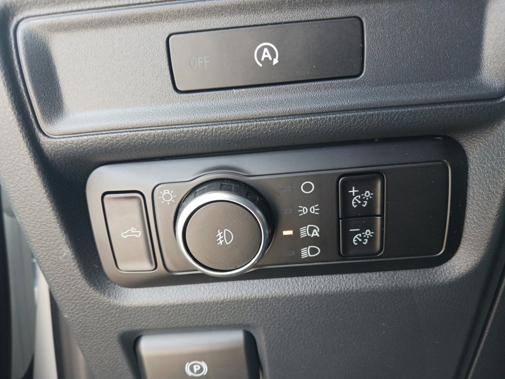 New 2025 Ford F150 XL w/ Equipment Group 103A High image 15