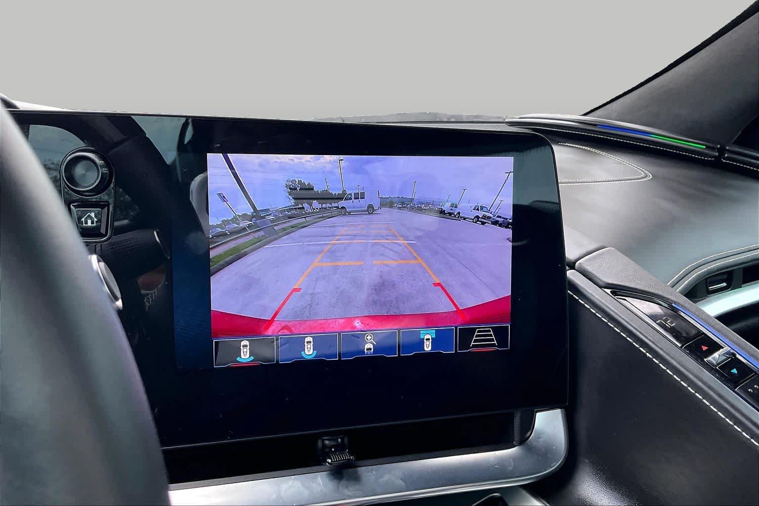 Used 2025 Chevrolet Corvette Z06 RWD image 24