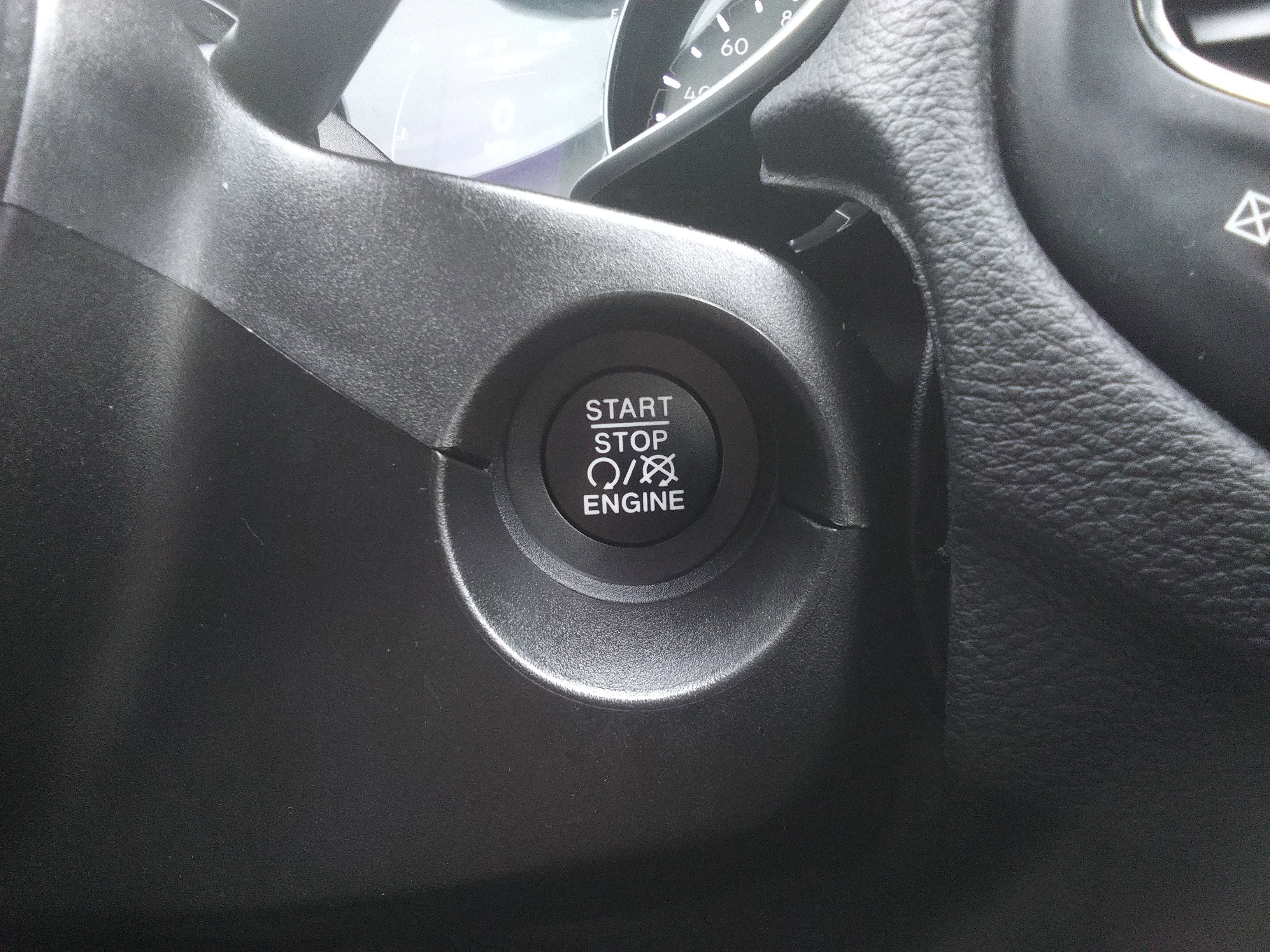 Used 2020 Jeep Compass Latitude image 15