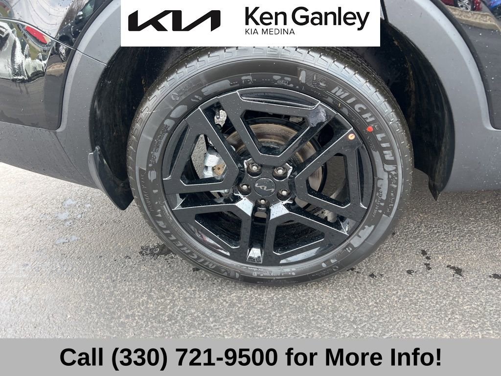 Certified 2025 Kia Telluride SX Prestige X-Line image 23